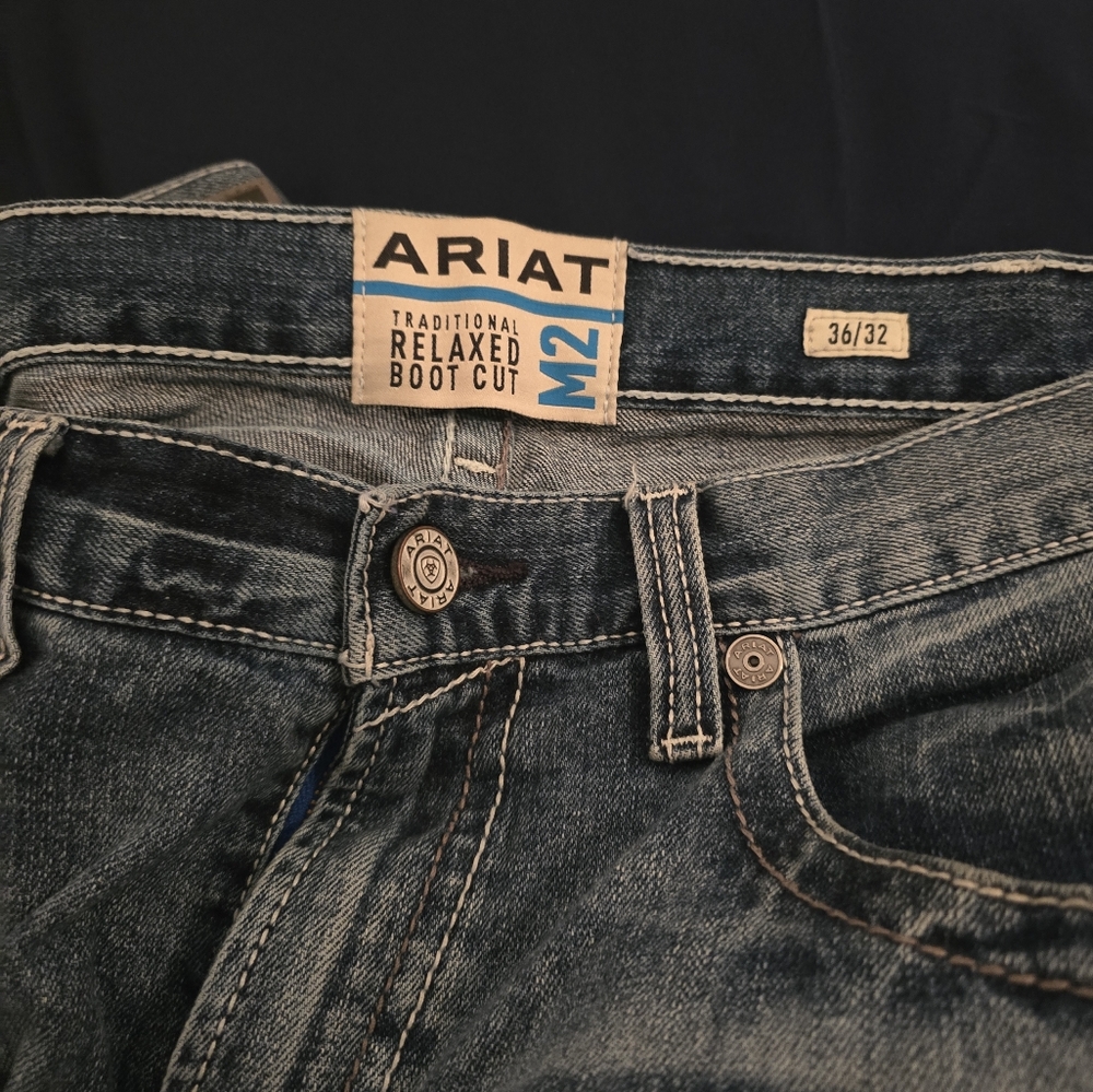 Ariat Men's Classic Blue Bootcut Jeans
